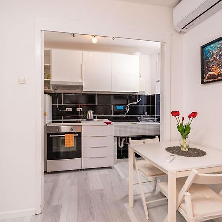 Apartment Butterfly Дубровник Екстер'єр фото