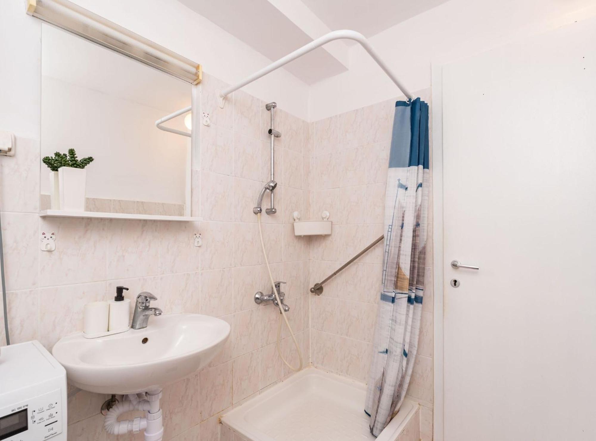 Apartment Butterfly Дубровник Екстер'єр фото