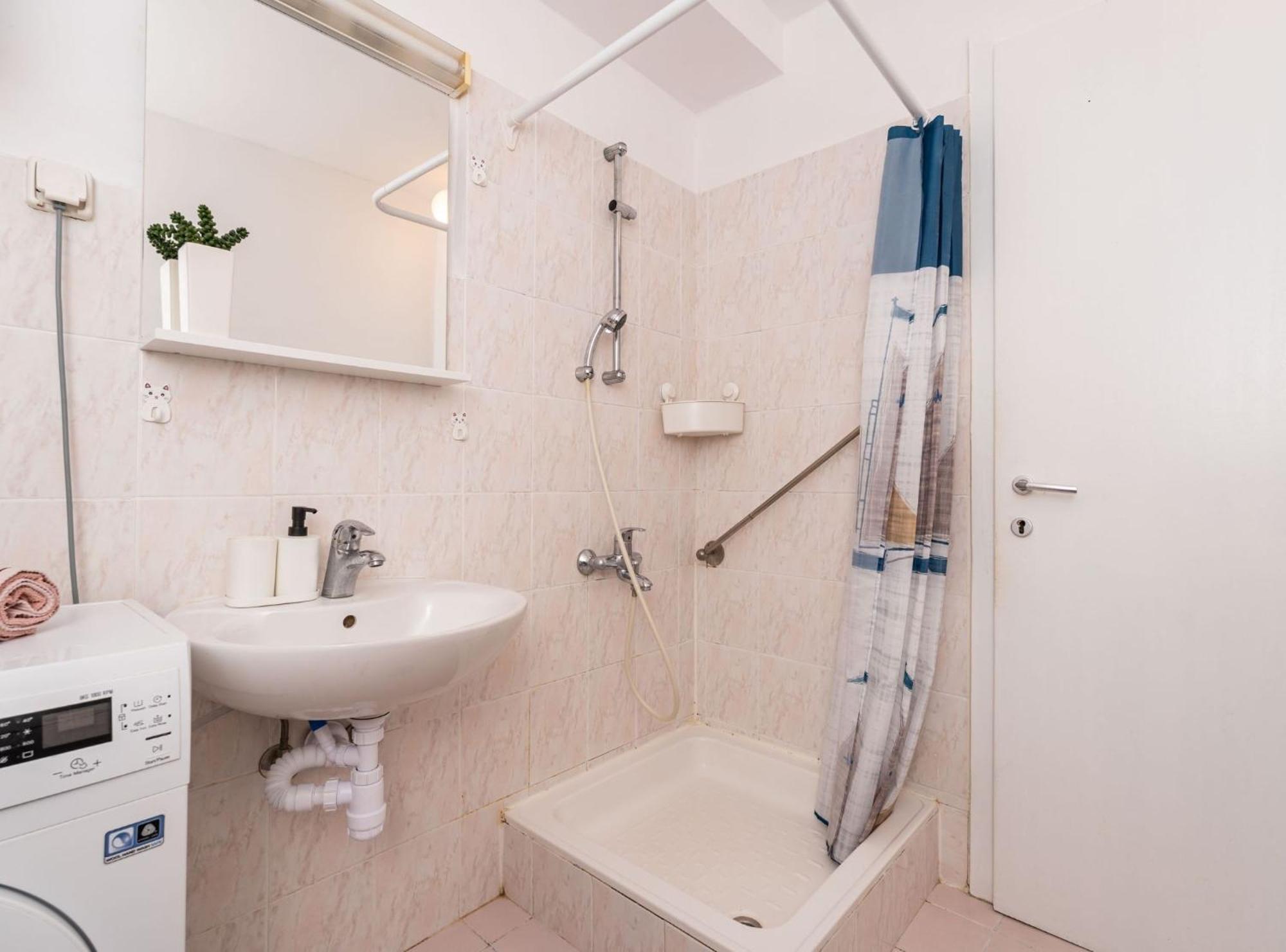 Apartment Butterfly Дубровник Екстер'єр фото