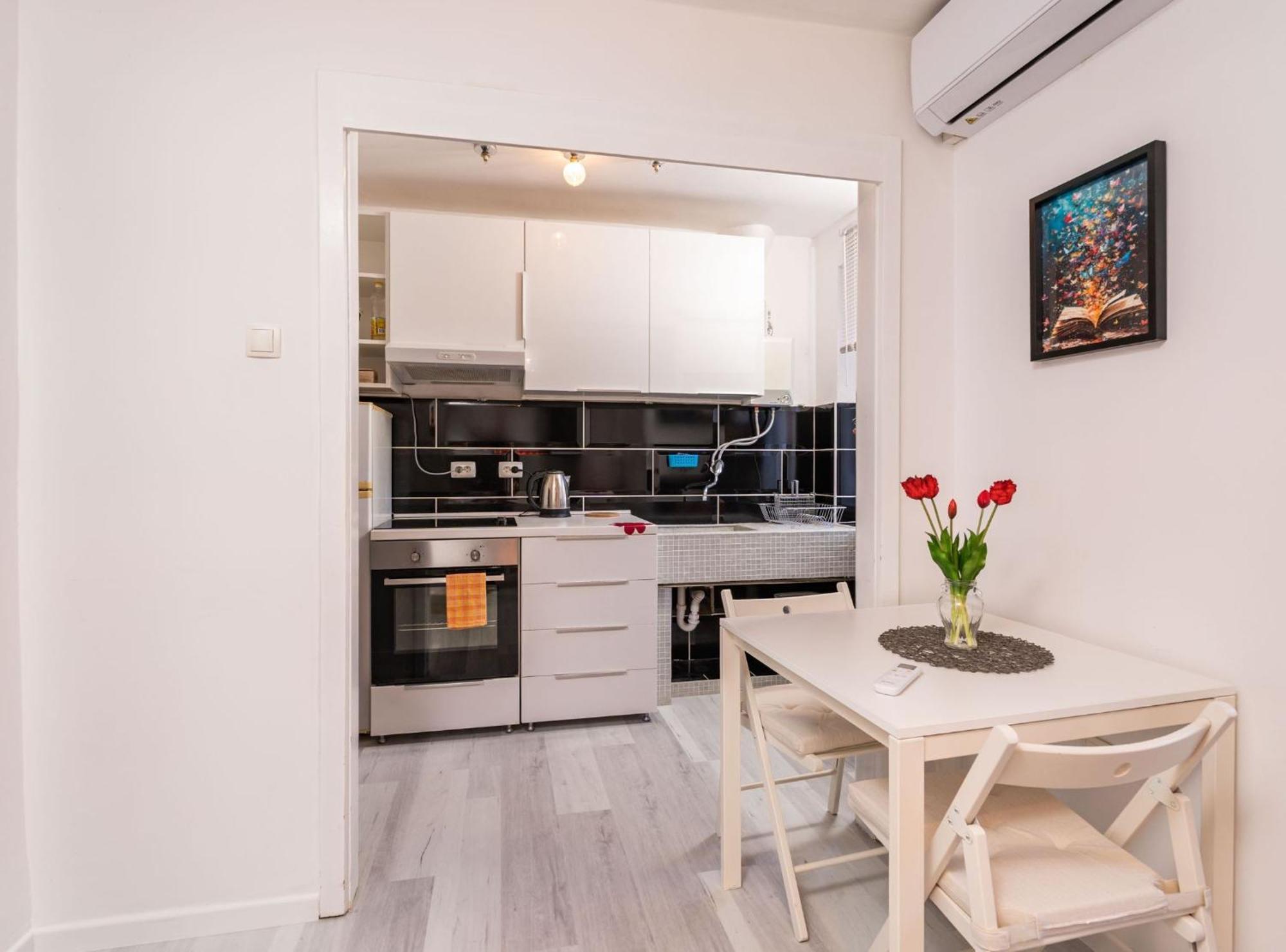 Apartment Butterfly Дубровник Екстер'єр фото