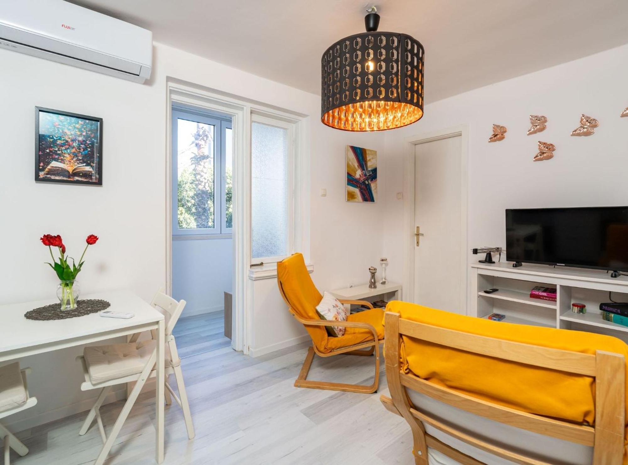 Apartment Butterfly Дубровник Екстер'єр фото